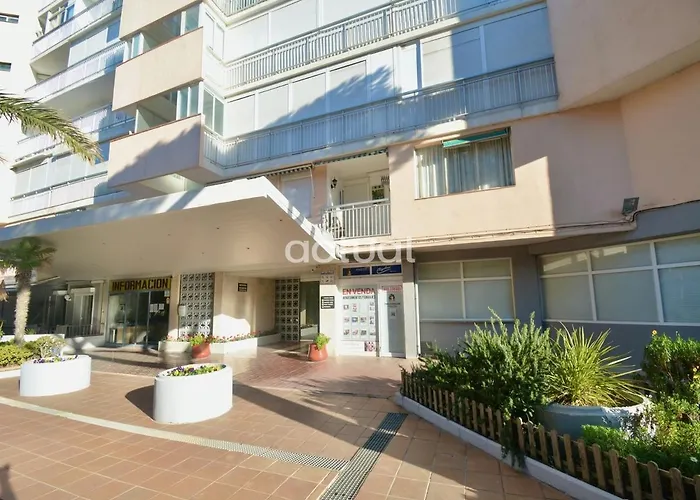 Cannes 11-2 * Platja d'Aro